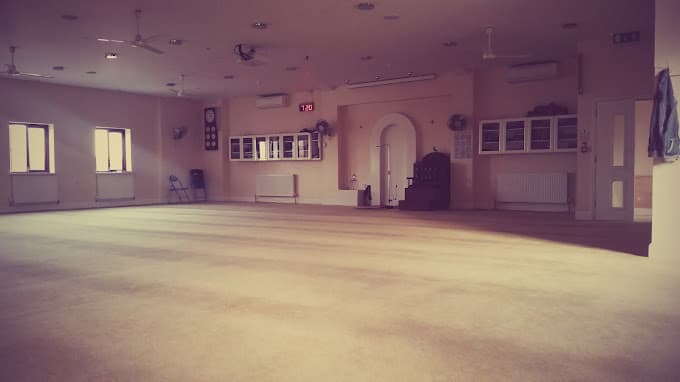 Al Jalal (Sylhet) Jame Masjid mosque in Luton, Bedfordshire