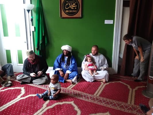 Nur Uz Zamaan (Light of the Age) mosque in Pittsburgh, PA