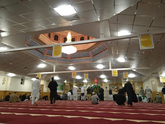 Madina Mosque & Islamic Centre mosque in Oldham, Greater Manchester