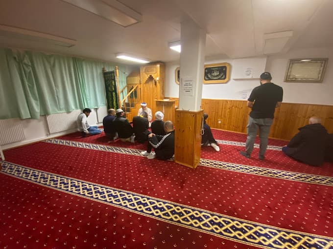Vårby Mosque