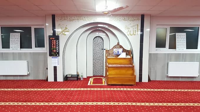 Masjid Omar mosque in Huddersfield, West Yorkshire