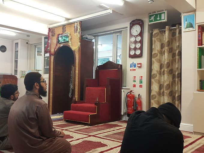 Faizan-e-Islam mosque in Walthamstow, Greater London