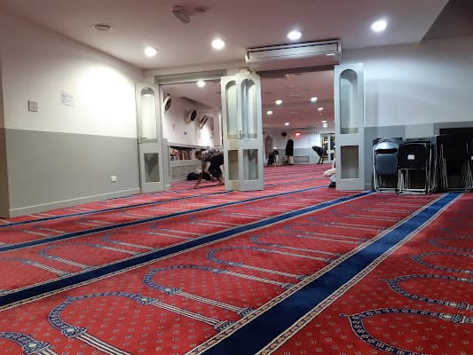 Shepherd's Bush Mosque & Muslim Cultural Centre mosque in Hammersmith & Fulham, Greater London