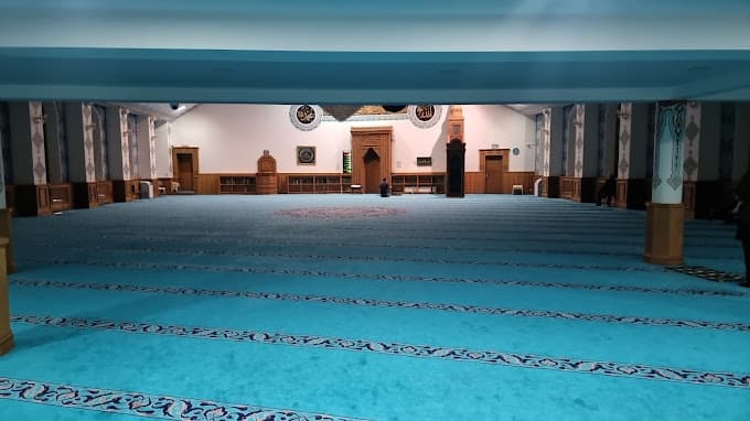 UK Turkish Islamic Trust Mosque