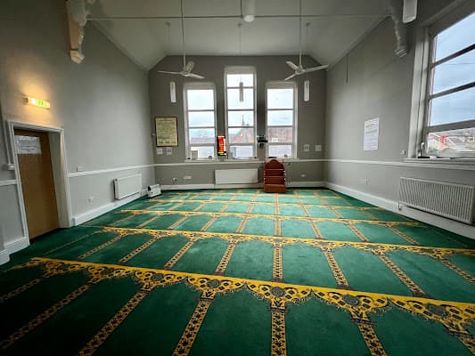 Masjid Tooba