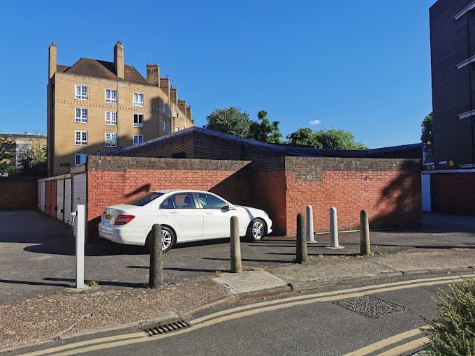 Photo of Wapping Noorani Masjid & Cultural Centre
