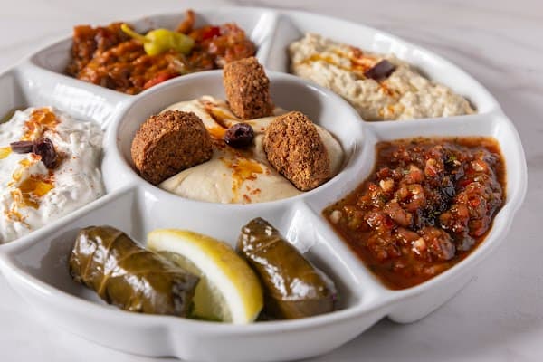 Hummus Mediterranean Kitchen in San Francisco