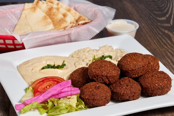 ShouFi MahFi Mediterranean Grill