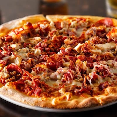 Lucy's Pizza Parlor