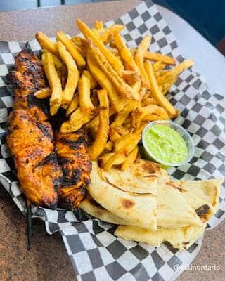 Muchachos Grill