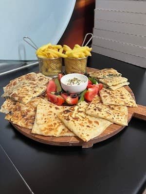 Guzman y Gomez in Moorabbin Airport