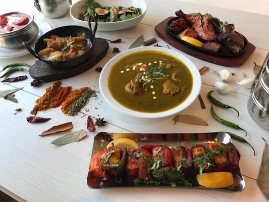 Tiffin Xpress in London