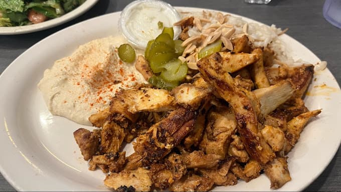 La Fresh Mediterranean Grill