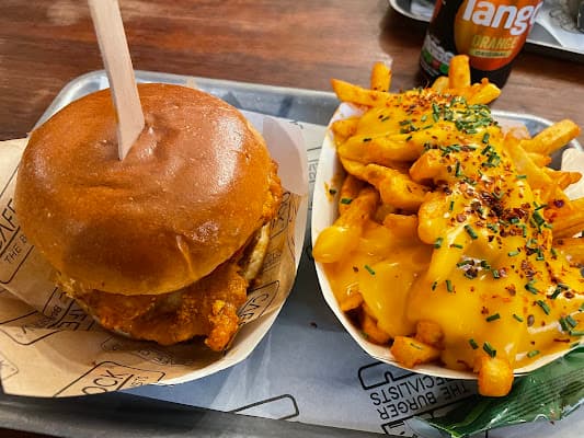 Café Clock Burgers in Burton-on-Trent