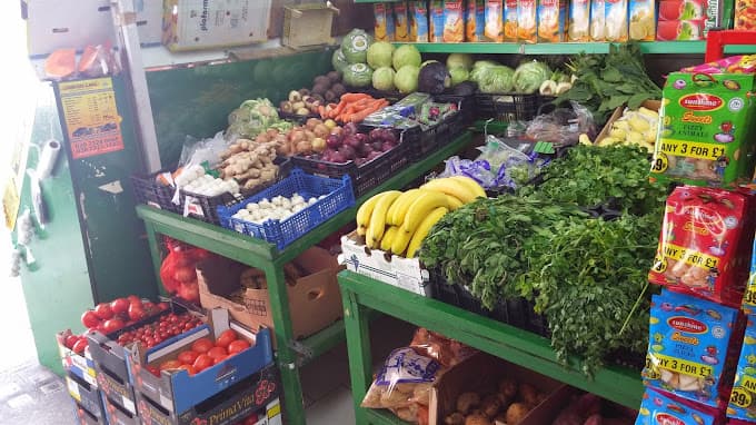 Al Farawlah Supermarket