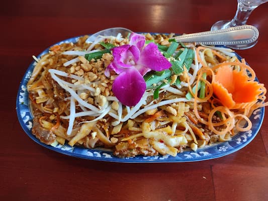 Thai Lotus in North Brunswick Township