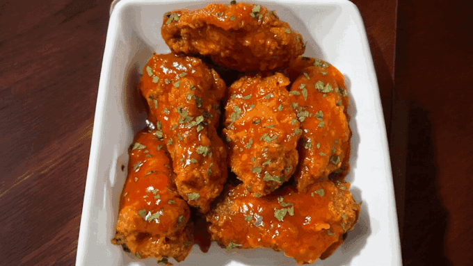 Dav’s HotSpot Restaurant & Lounge