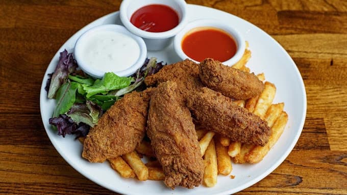 Rocca Café & Lounge