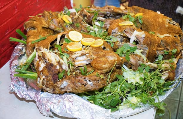 Azan Karahi n Kabab