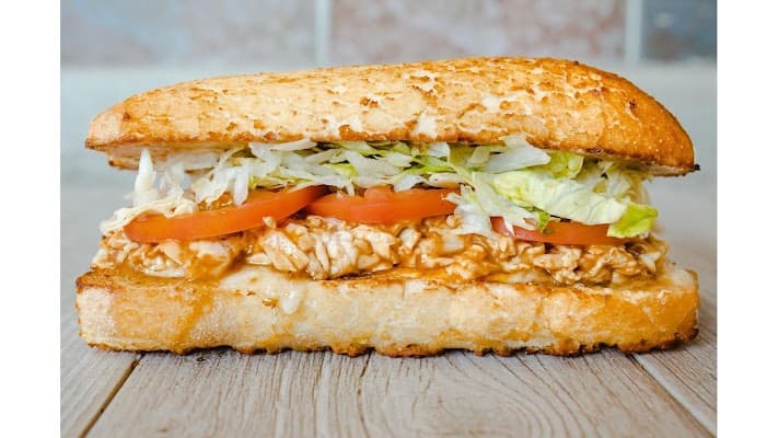 Ike's Love & Sandwiches in Vallejo