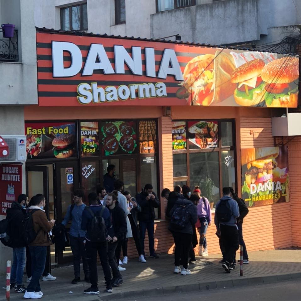 Dania Shaorma