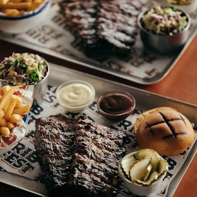 Ribs & Burgers in Hawthorn