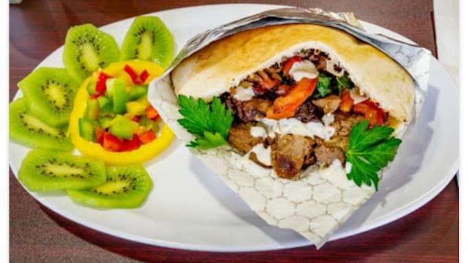 Chic-N-Gyro in Altamonte Springs