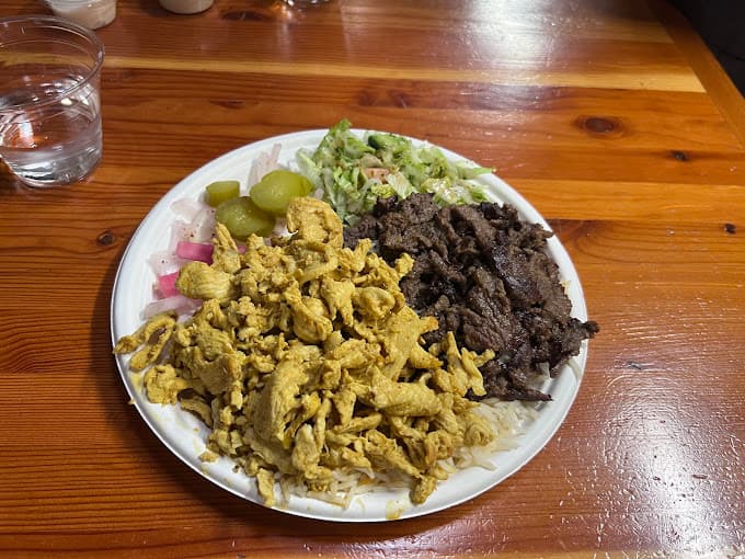 MazMez Middle Eastern Grill in Elk Grove Village