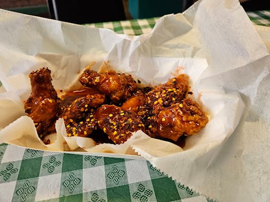 Zak's Pizza, Pasta & Wings