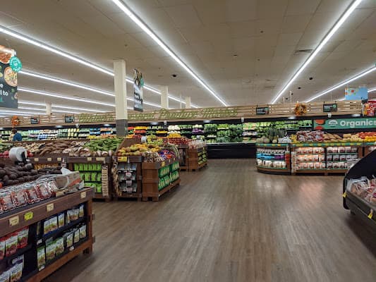 Star Market in Harwich