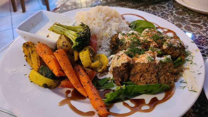 Caravan Kebab in Edmonds