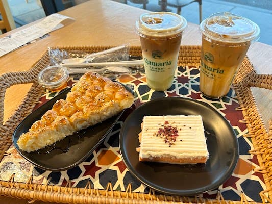 Qamaria Coffee House in Chicago Ridge