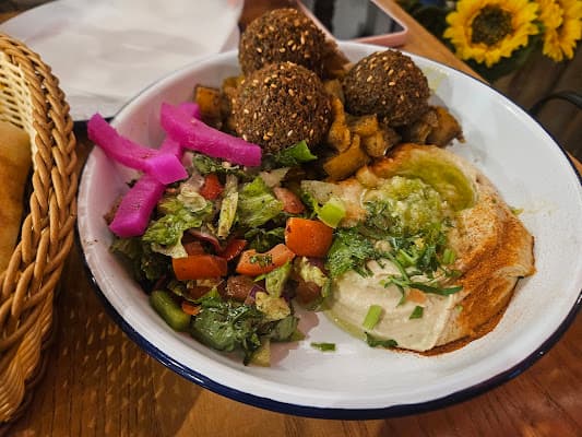 Mini Hiba in Walthamstow