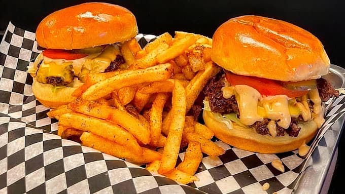 Top Gun Burger