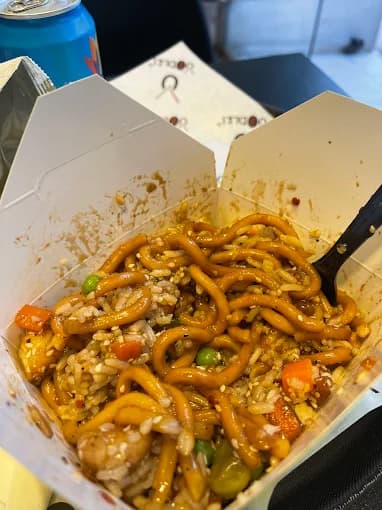 Photo of Oodles Wok
