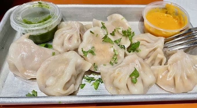 Photo of Momo's Master