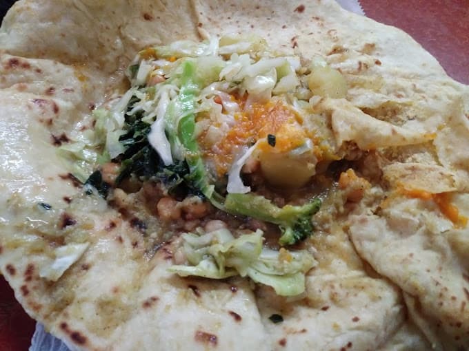 Ali's Roti Shop photo 3