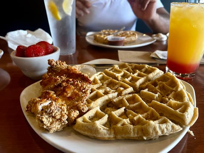 Photo of Dame's Chicken & Waffles