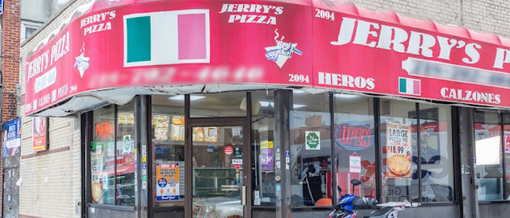 Photo of Jerry's Halal Pizza
