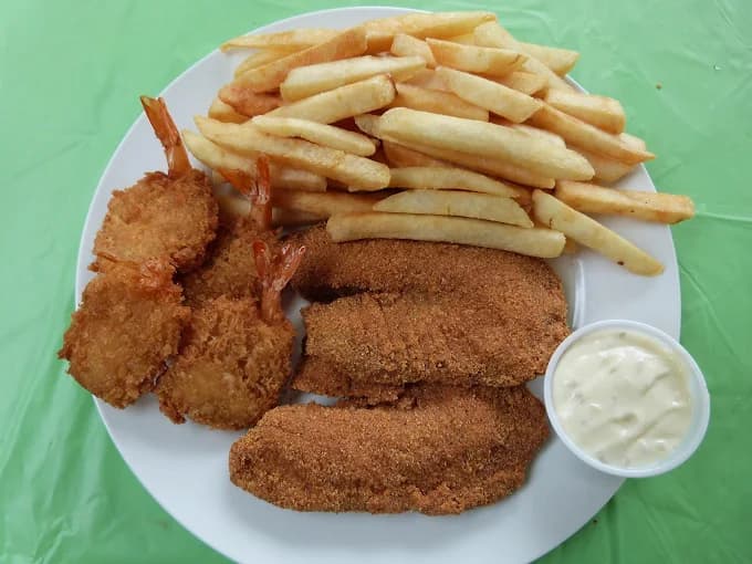 Photo of Macland Wings & More