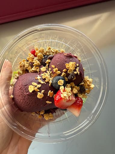 Photo of Menchie's Windward