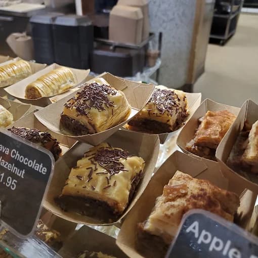 Photo of Arpi's Phoenicia Deli