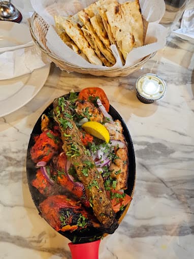 Photo of Tandoor Desi Cuisine & Pizza