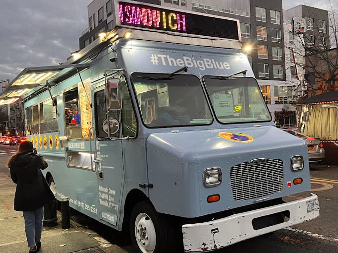 Photo of Mahmoud's Corner Halal Food Cart