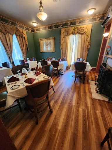 Photo of Summit Restaurant
