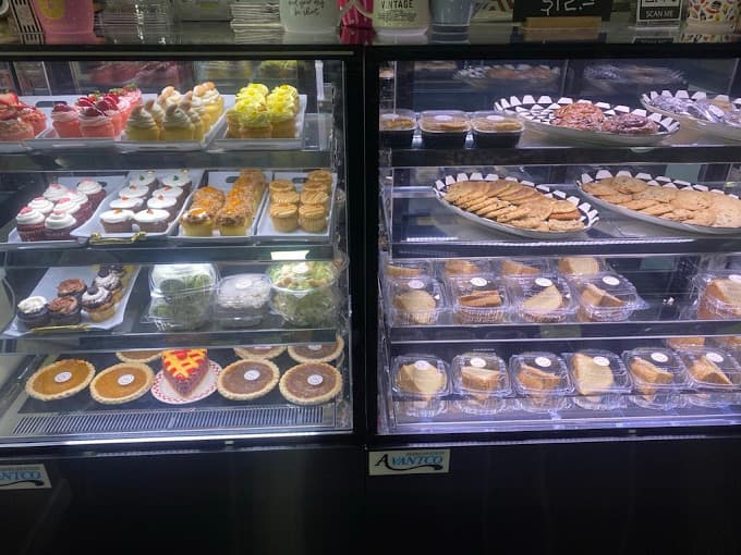Photo of Sweet Tooth Cakes & Pastries