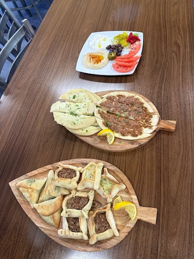 Photo of Wally's Gyros-n-Subs
