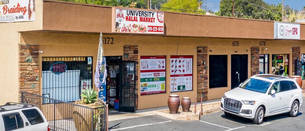 Photo of University Halal Market