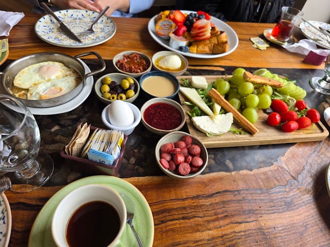 Photo of Istanbul Café & Restaurant
