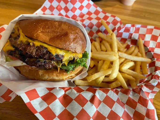 Photo of Fred's Burger